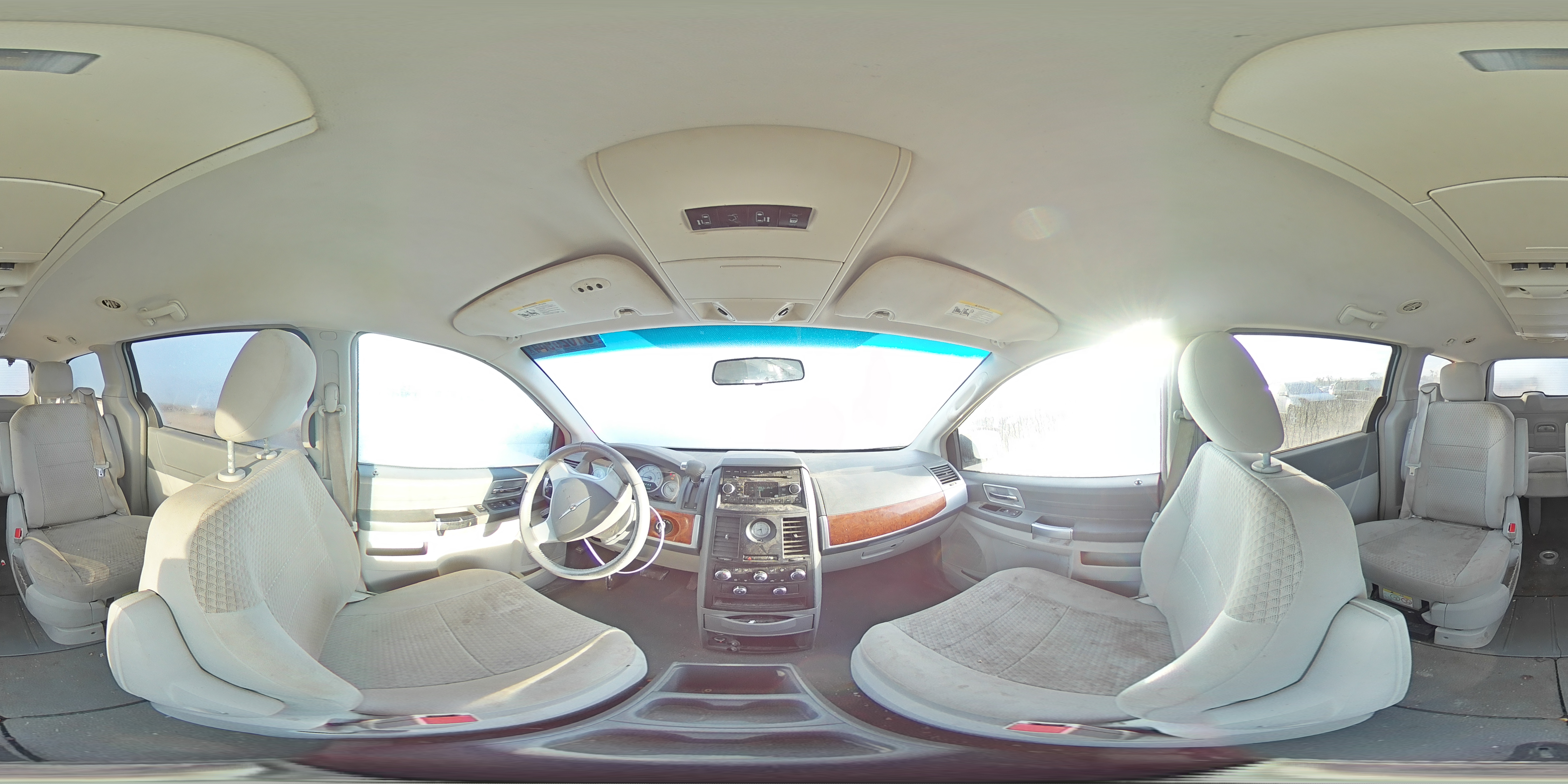 2008 Chrysler Town & Country - Image 14