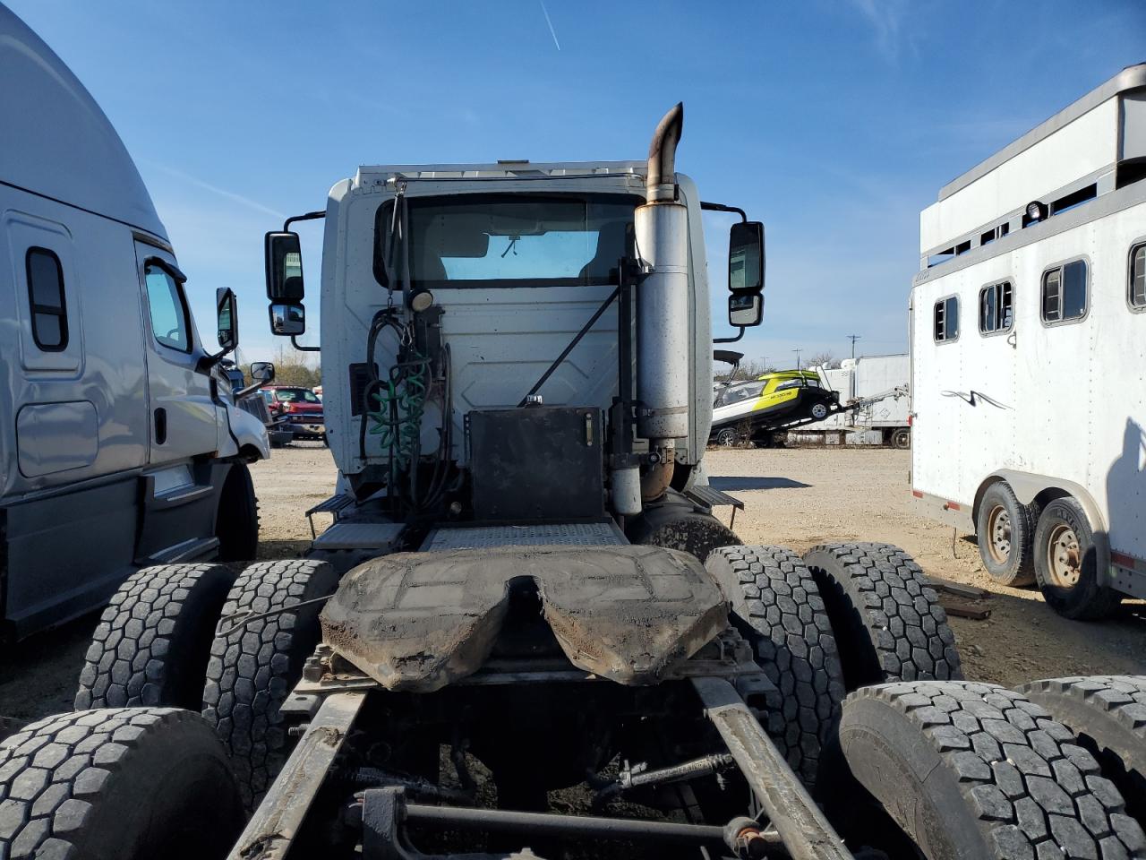 2007 International 8000 8600 VIN: 1HSHXAHR87J489587 Lot: 81643384