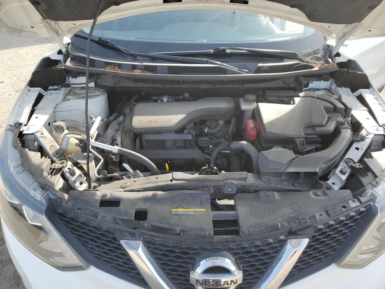 2017 Nissan Rogue - Image 14