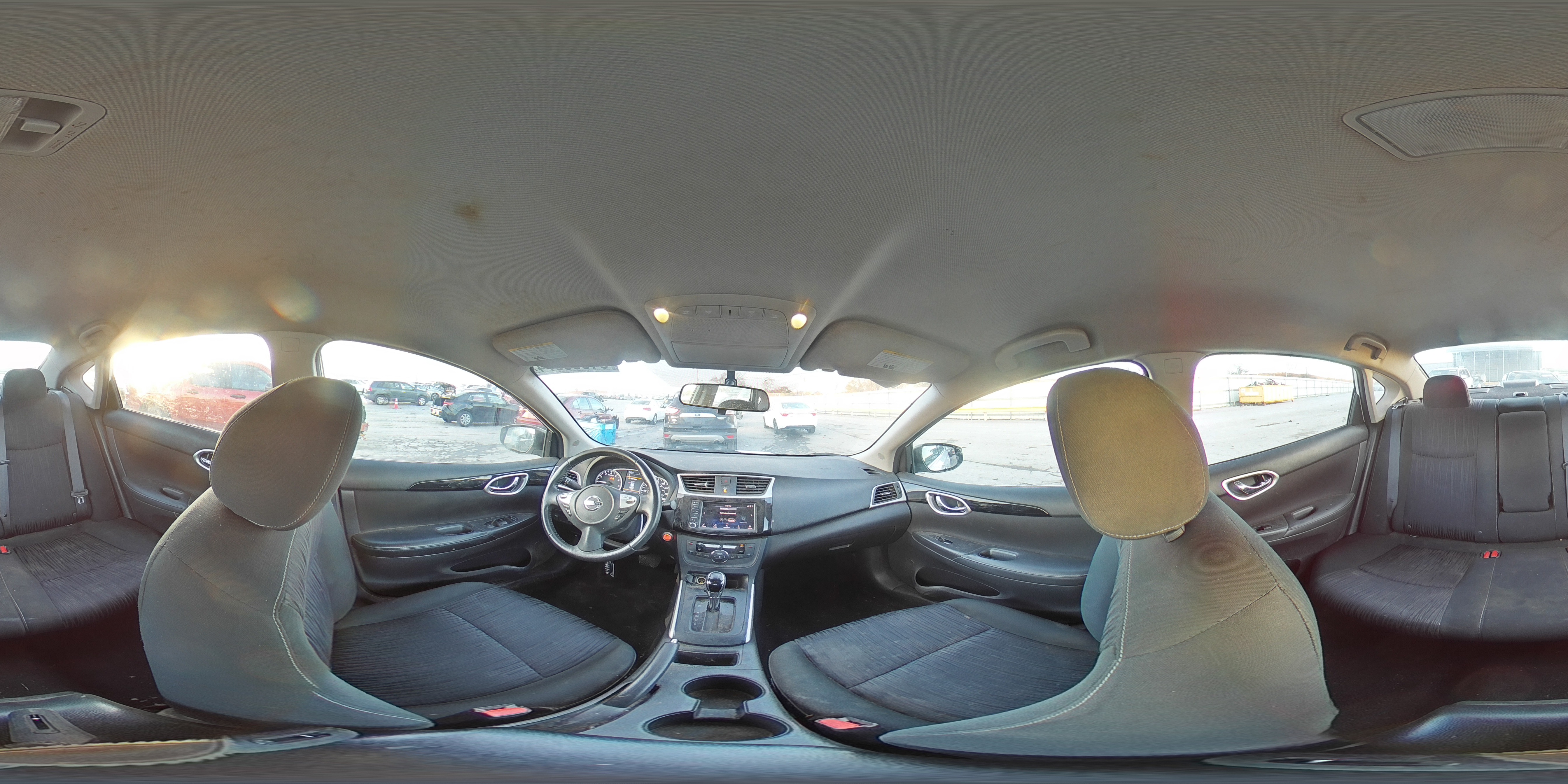 2019 Nissan Sentra - Image 14