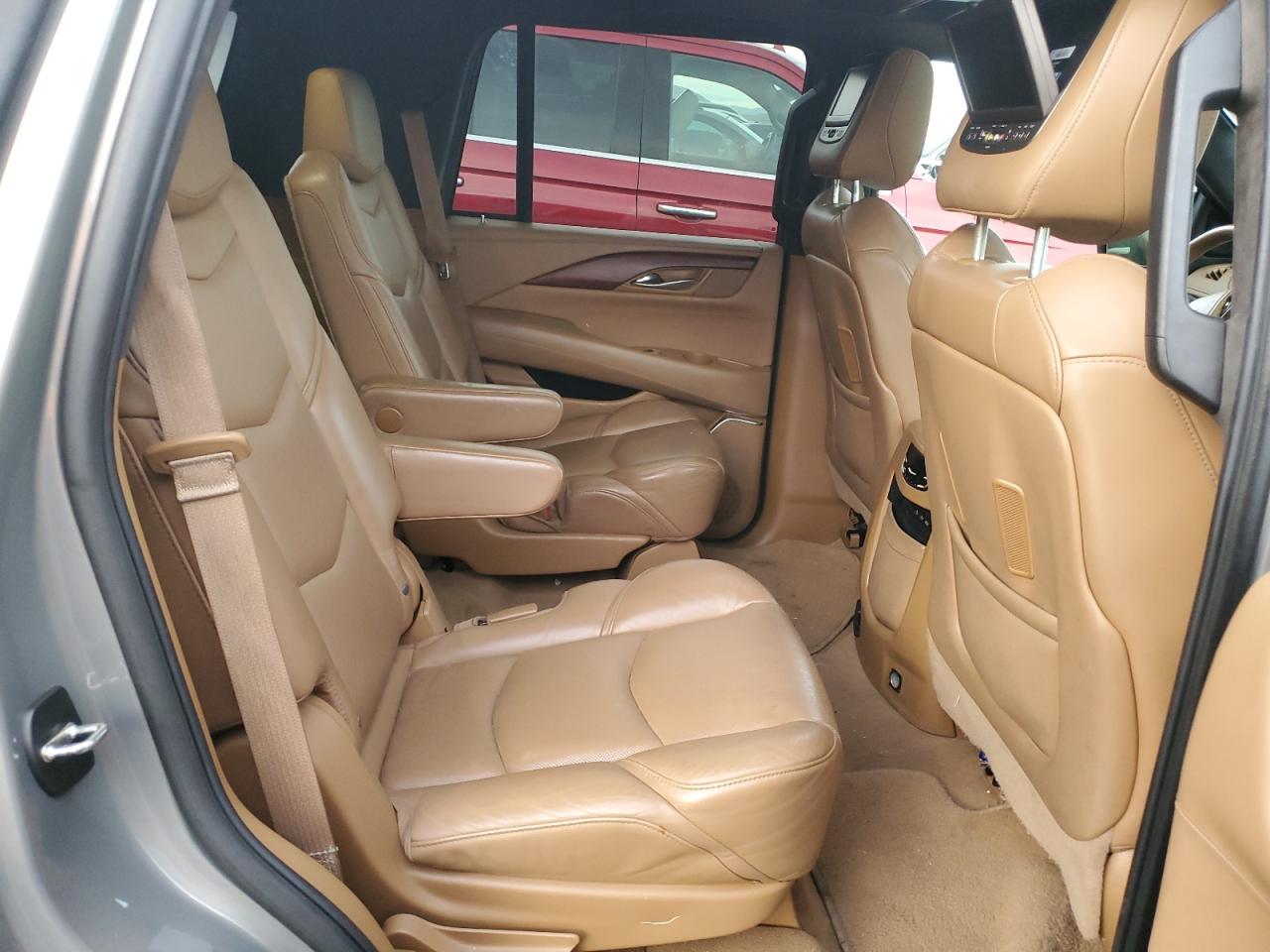 2017 Cadillac Escalade Platinum VIN: 1GYS4DKJ4HR187299 Lot: 79689394