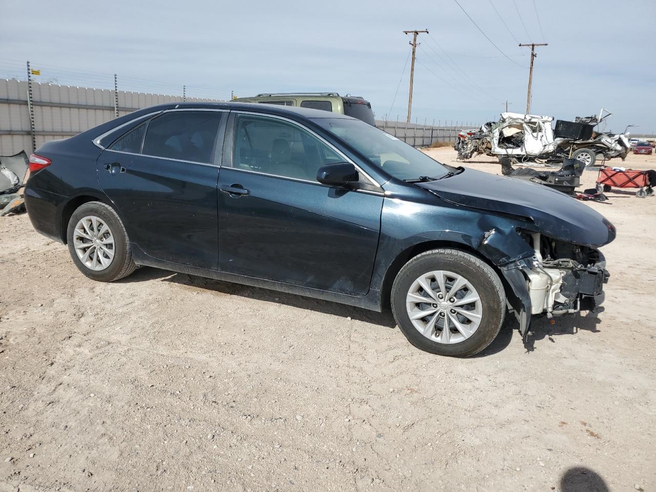 2015 Toyota Camry - Image 4