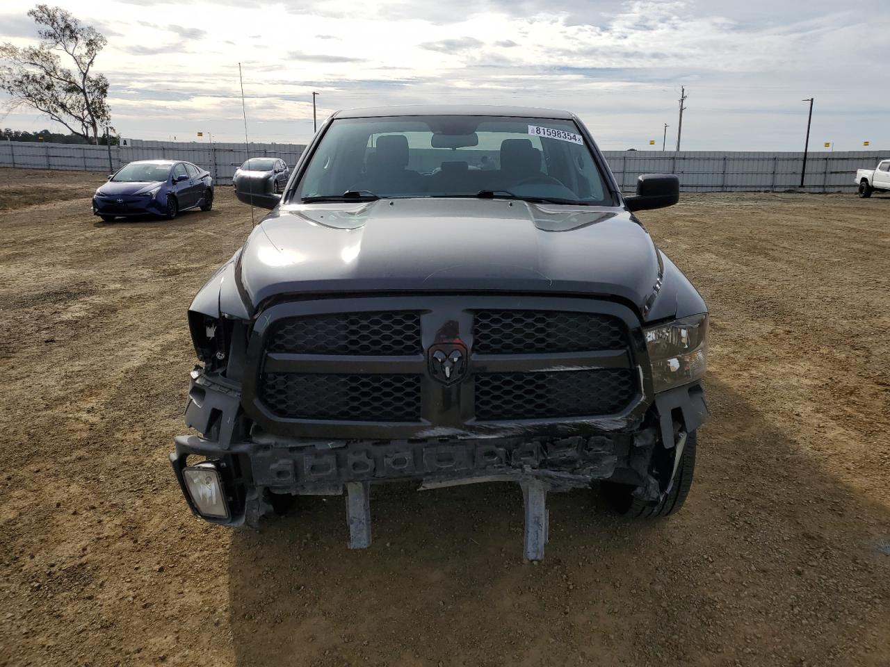 2016 RAM 1500 - Image 5