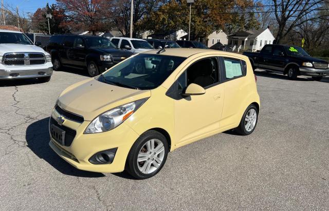 Hatchbacks CHEVROLET SPARK 2015 Żółty