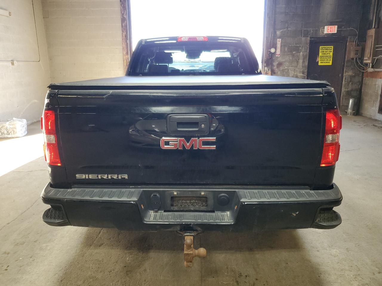2018 GMC Sierra - Image 6