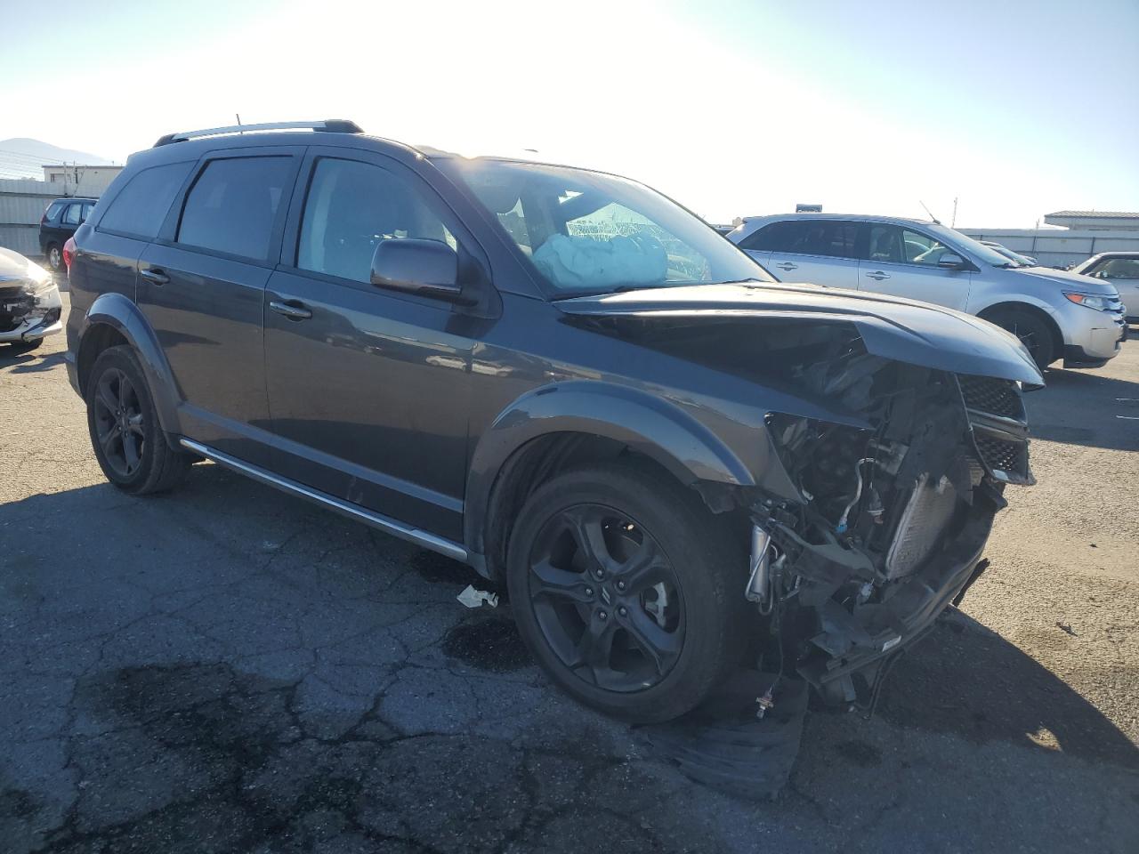 VIN 3C4PDCGB9LT272937 2020 DODGE JOURNEY no.4