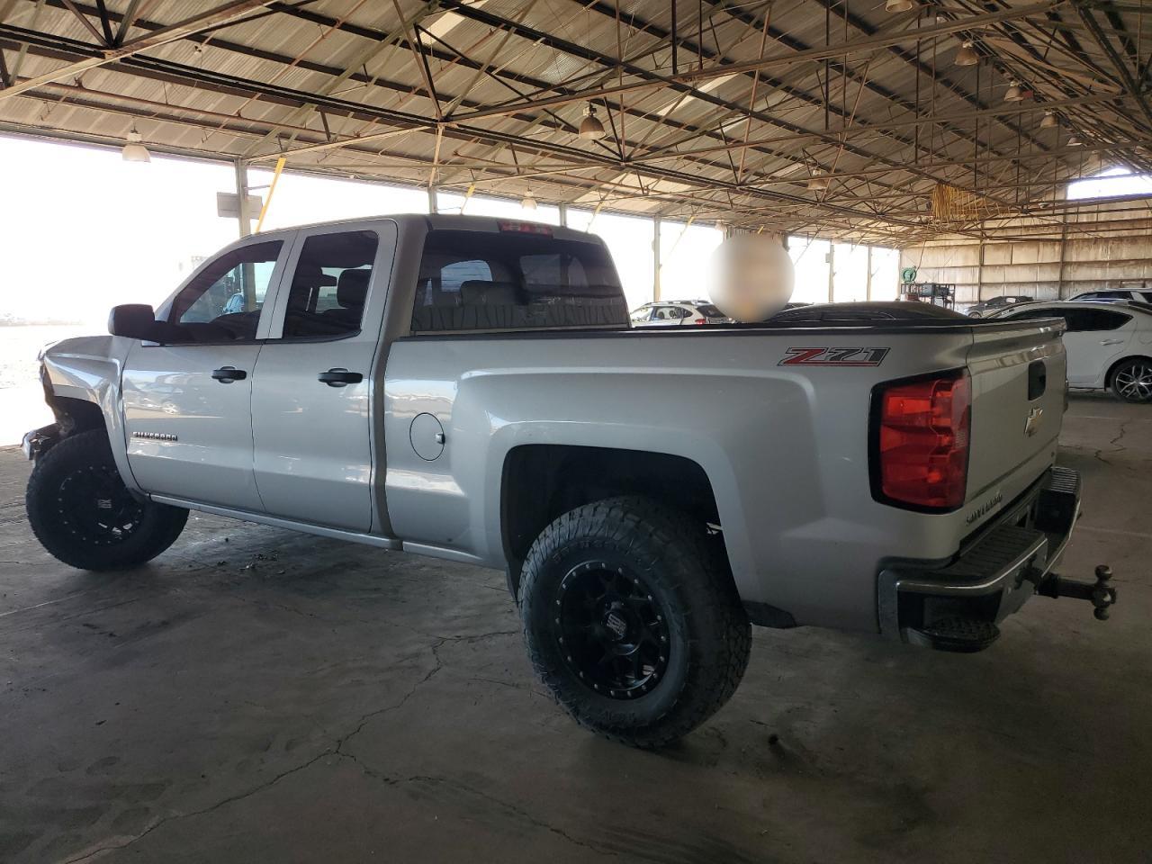 2014 Chevrolet Silverado - Image 2