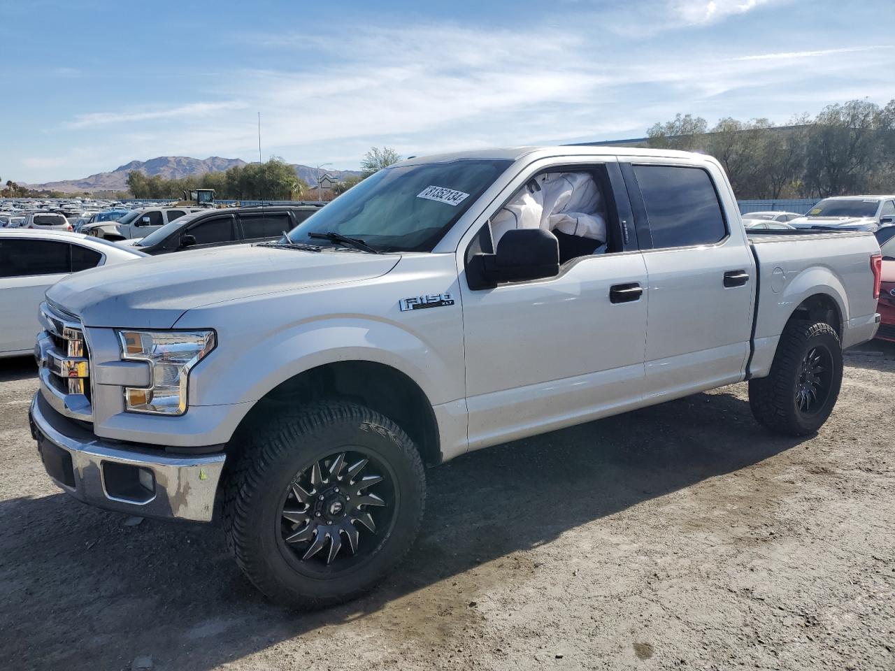 VIN 1FTEW1C86HKD75001 2017 FORD F-150 no.1