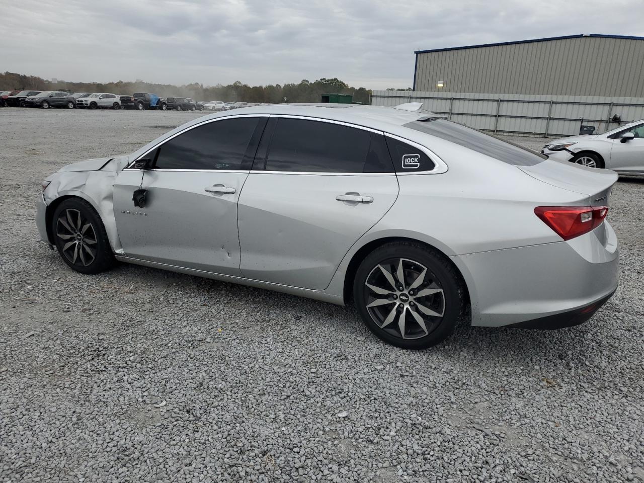 2016 Chevrolet Malibu - Image 2