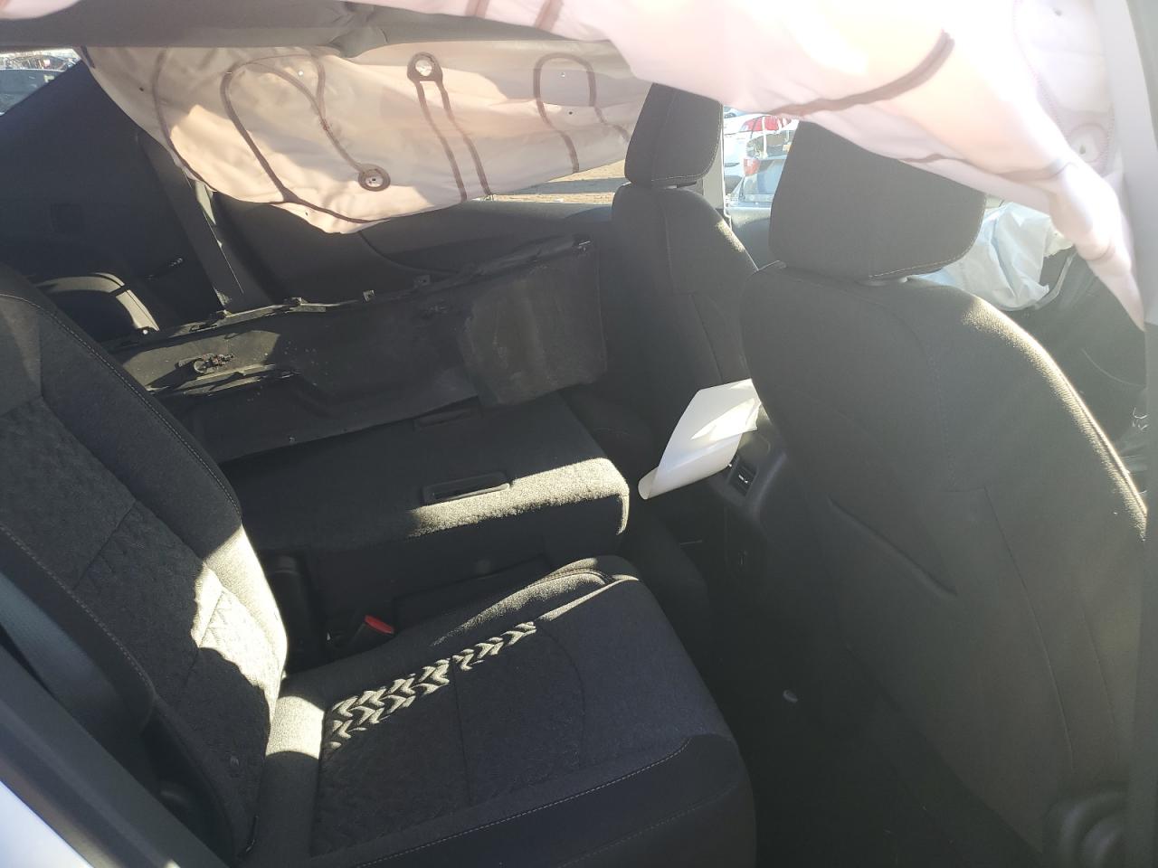 2023 Chevrolet Equinox - Image 10