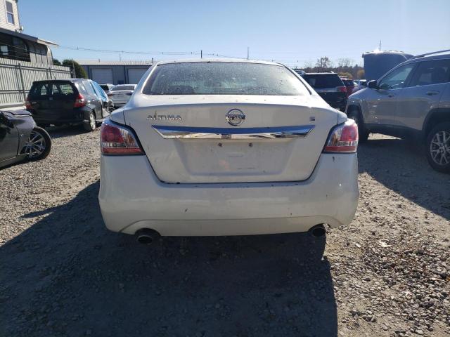  NISSAN ALTIMA 2015 Biały