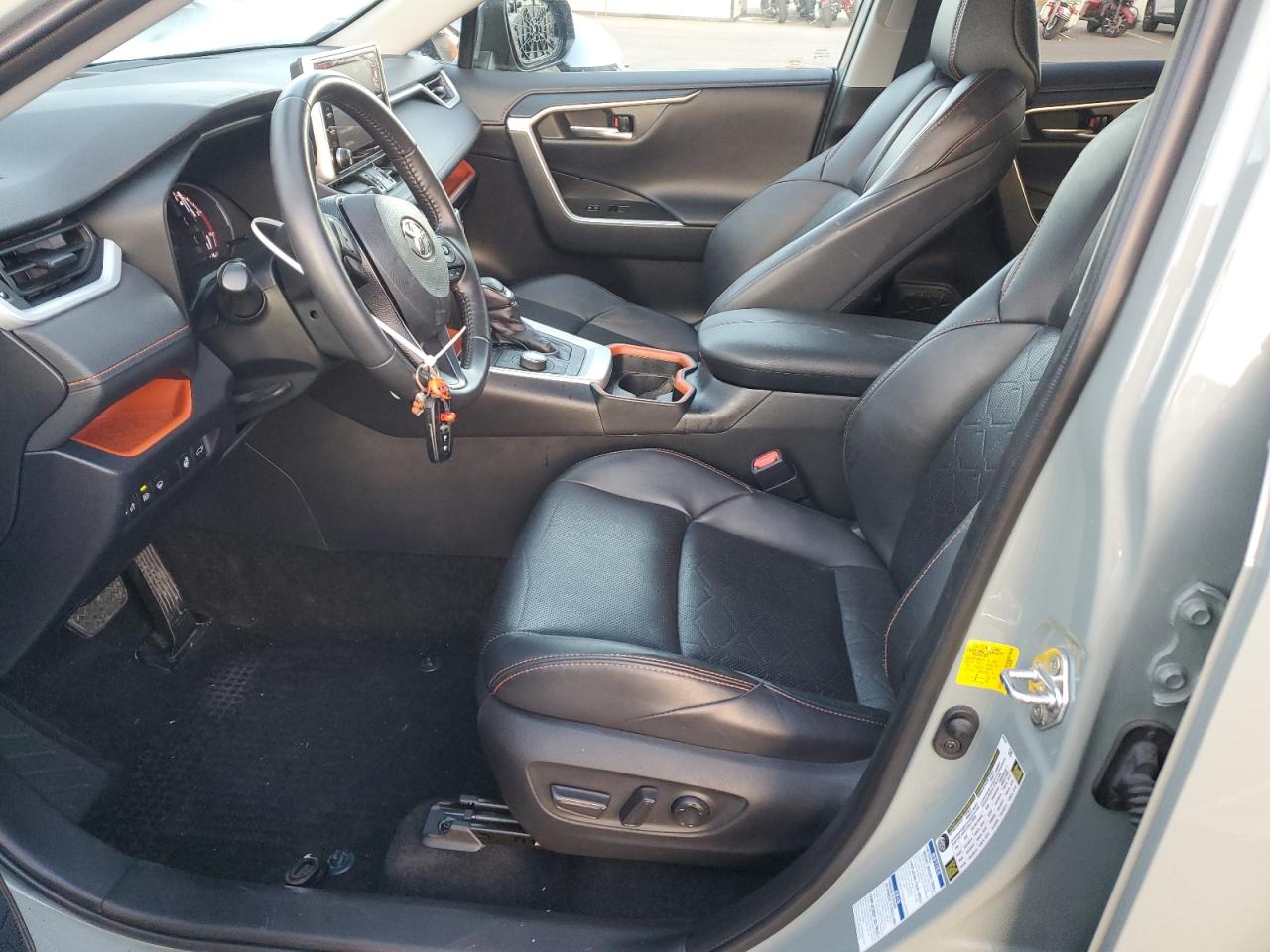 2019 Toyota RAV 4 - Image 7