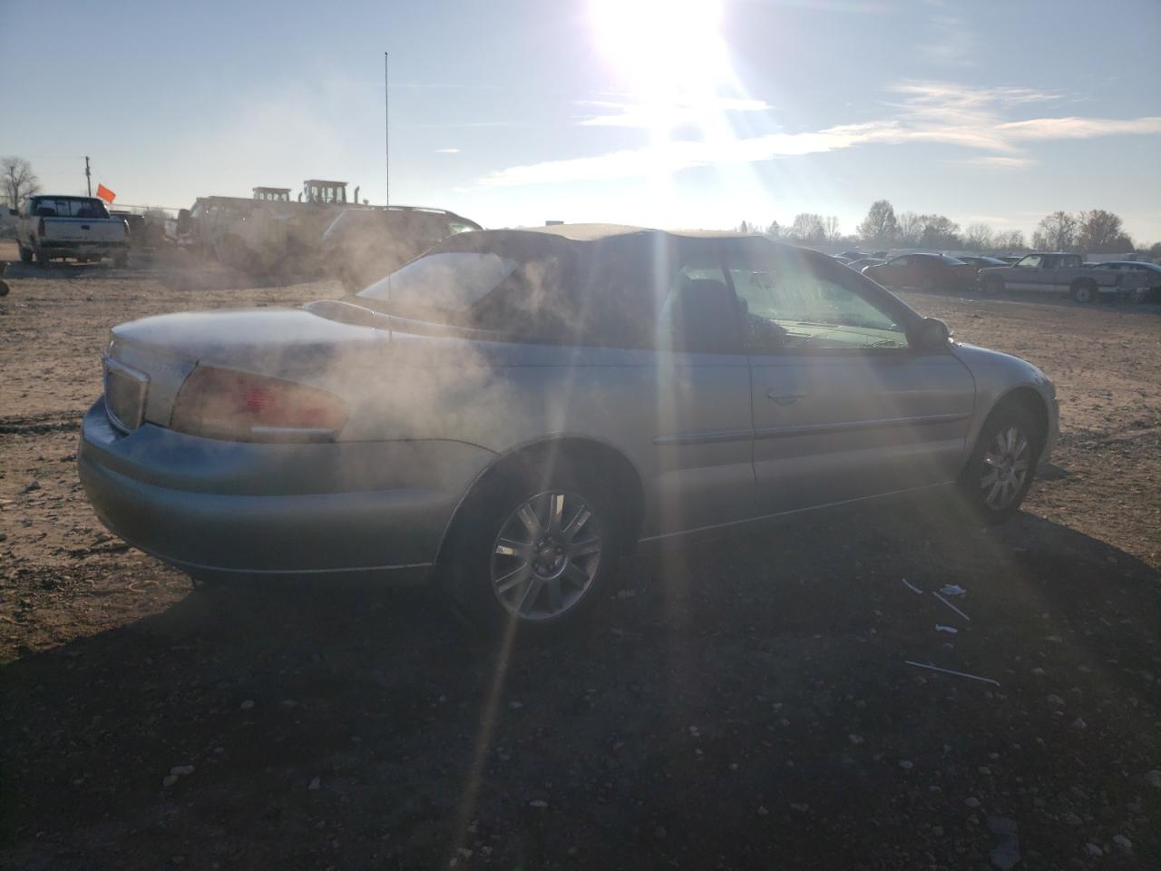 2004 Chrysler Sebring - Image 3