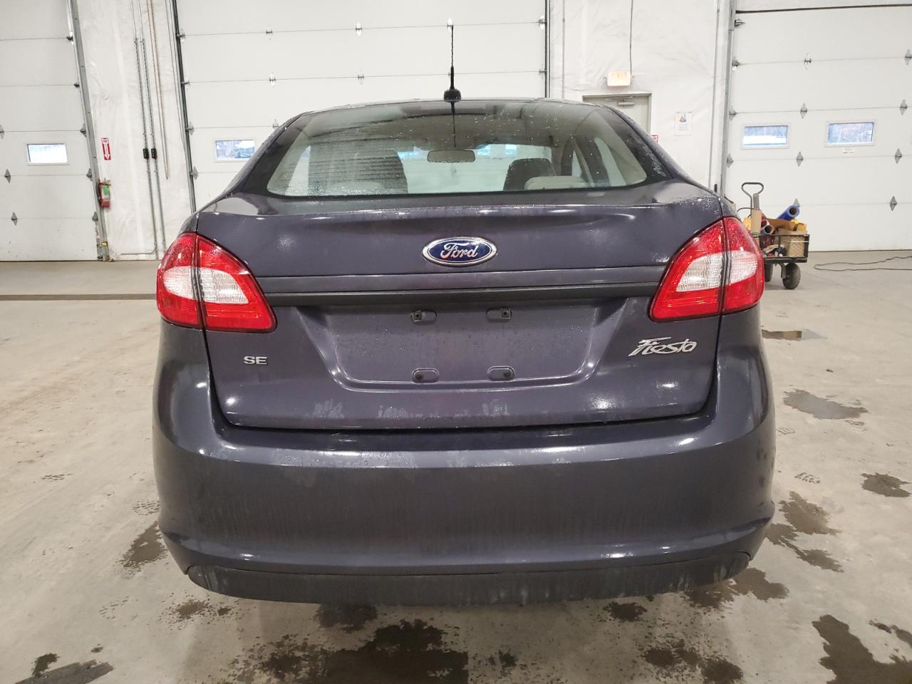 2013 Ford Fiesta - Image 6