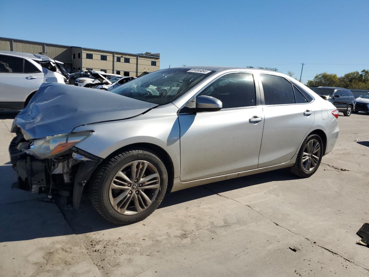 2016 TOYOTA CAMRY