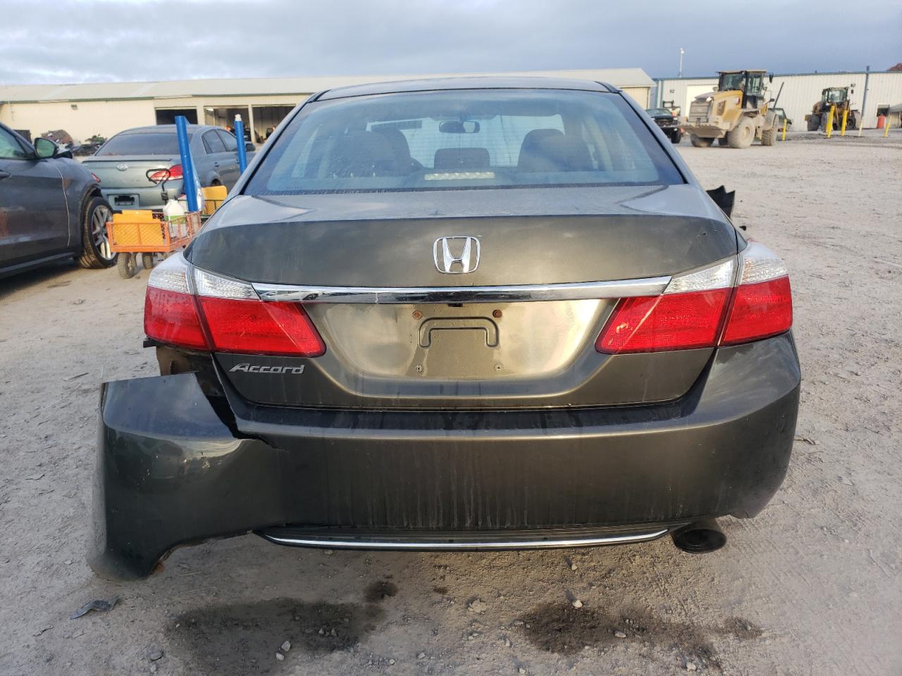 2013 Honda Accord Lx VIN: 1HGCR2F34DA101298 Lot: 82334874