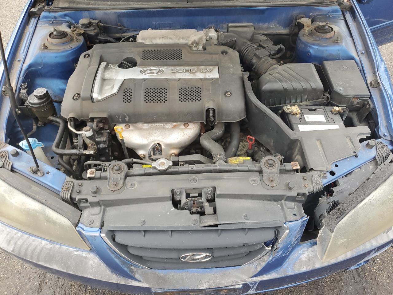 2005 Hyundai Elantra - Image 13