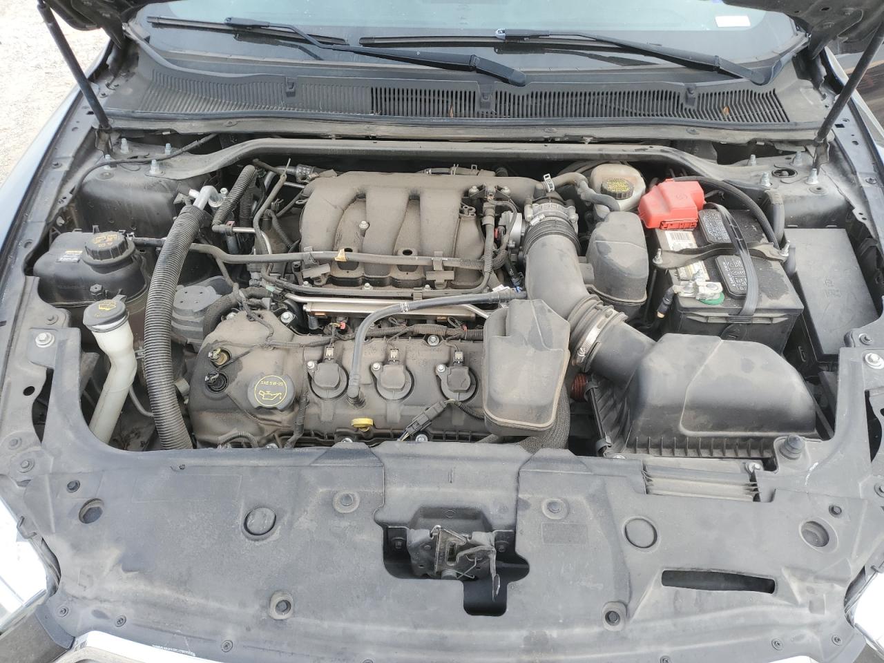 2019 Ford Taurus - Image 13