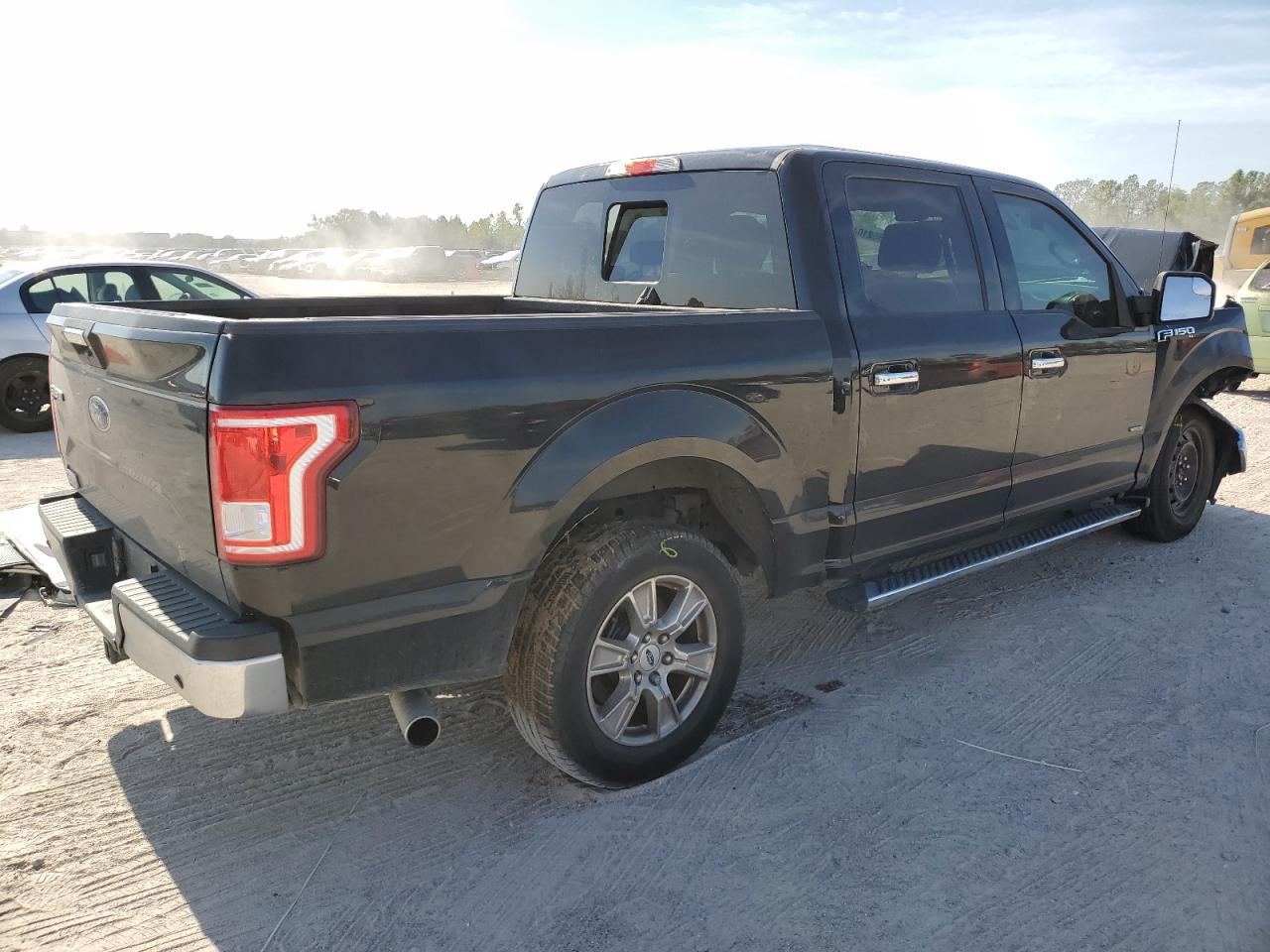 2017 Ford F-150 - Image 3