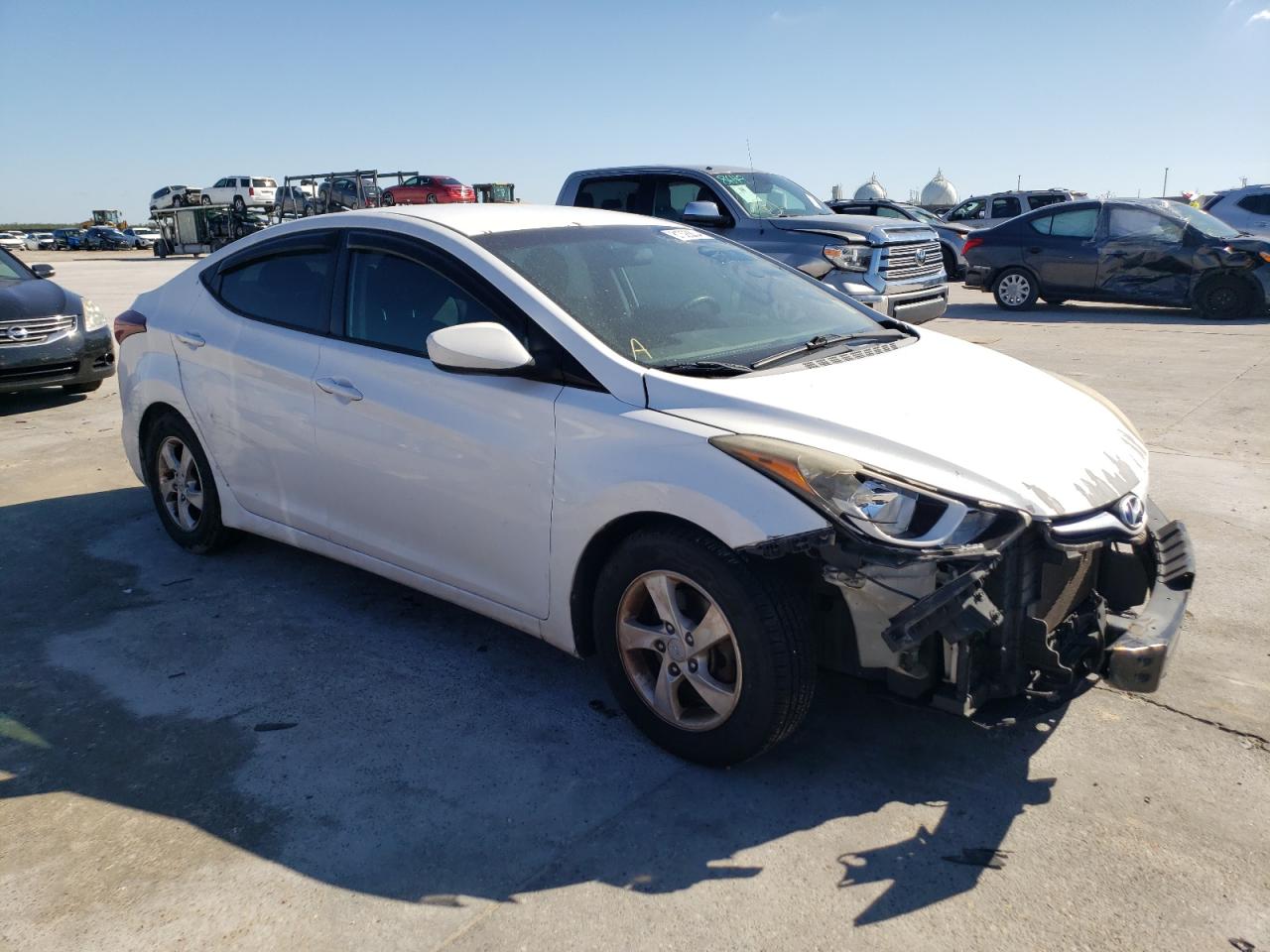 2015 Hyundai Elantra - Image 4