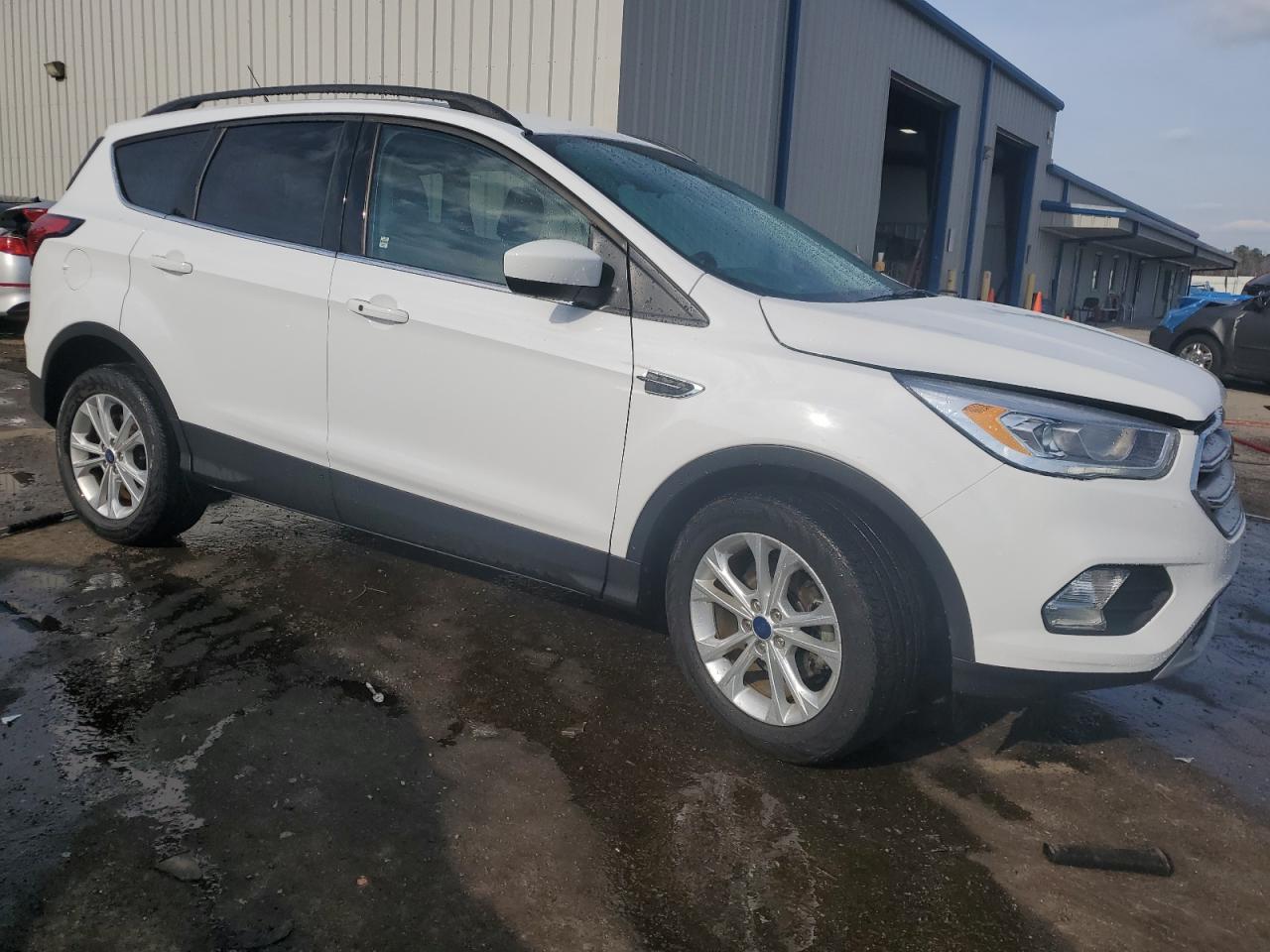 2019 Ford Escape - Image 4
