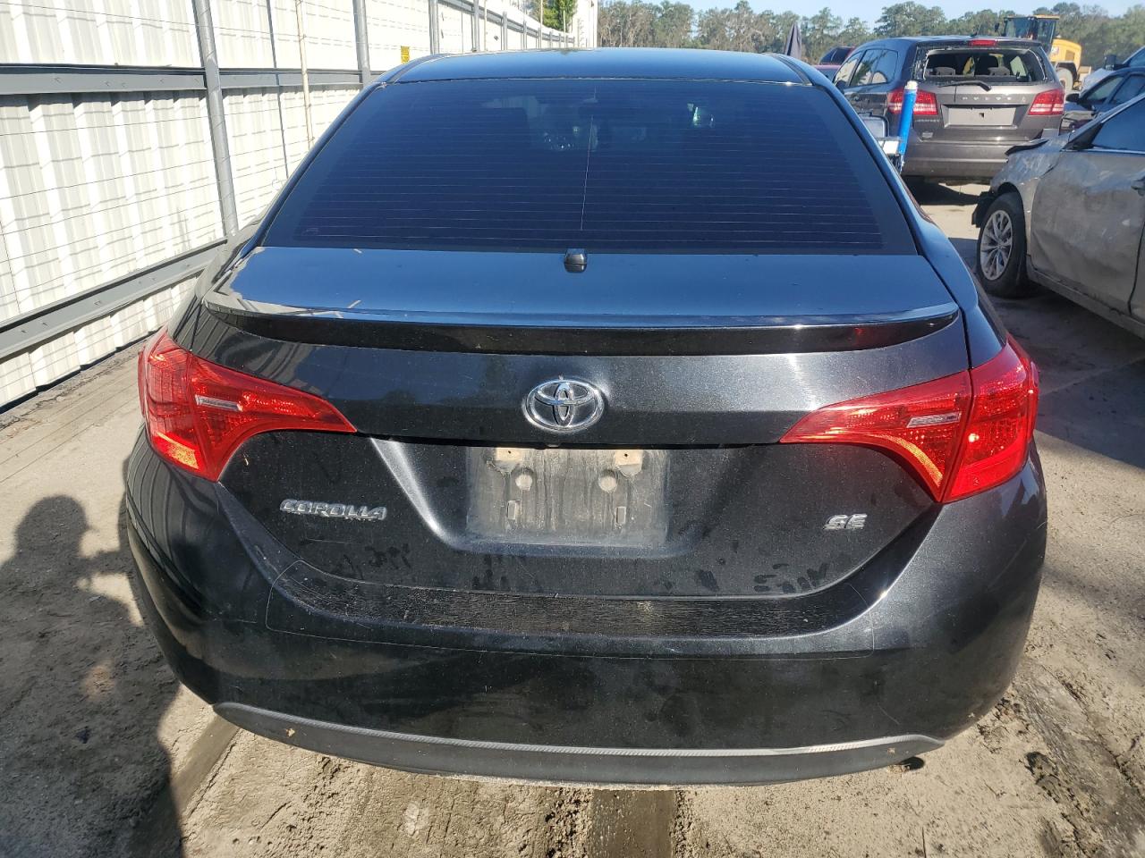 VIN 5YFBURHE5HP649280 2017 TOYOTA COROLLA no.6