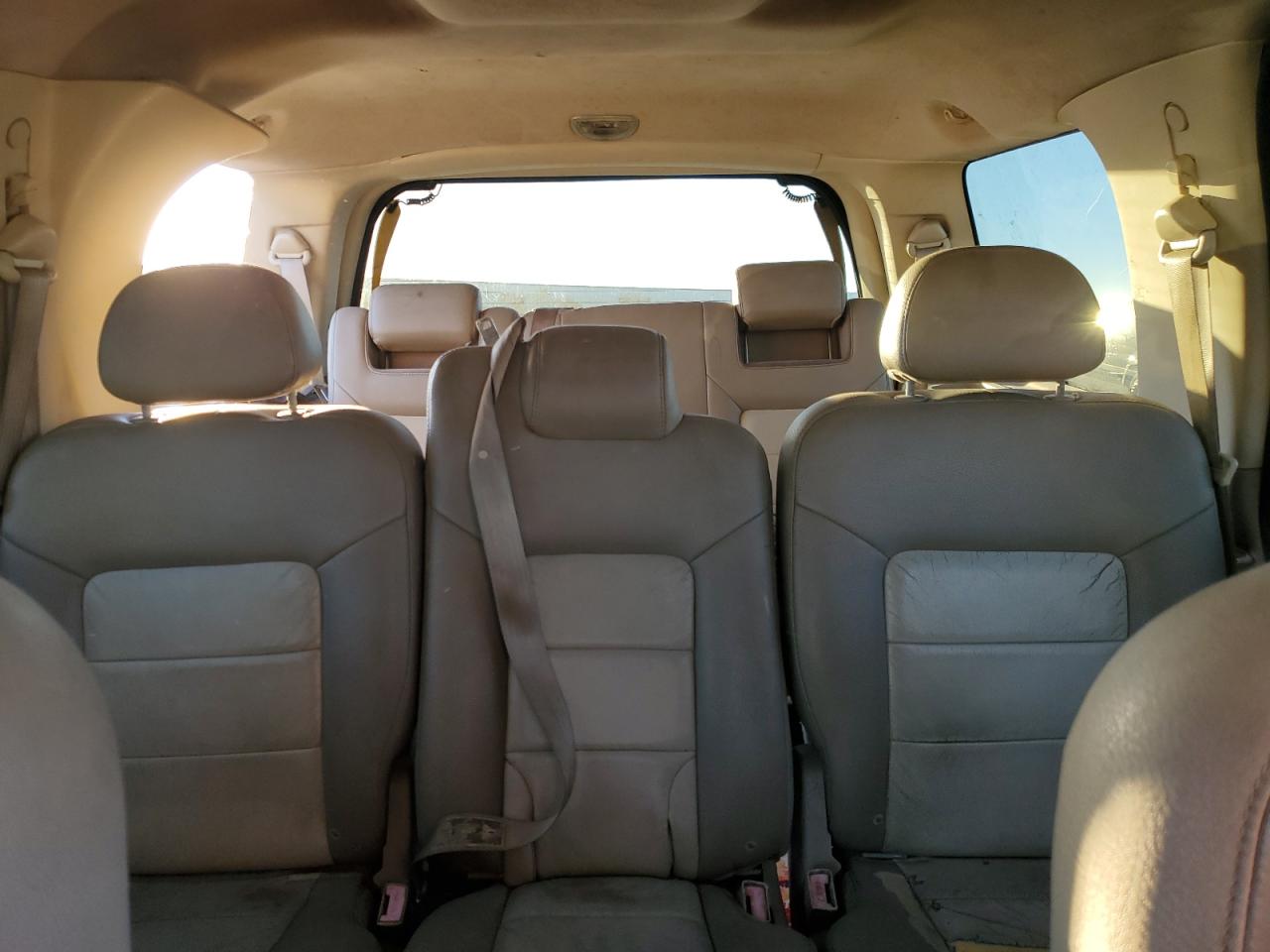 2003 Ford Expedition - Image 10