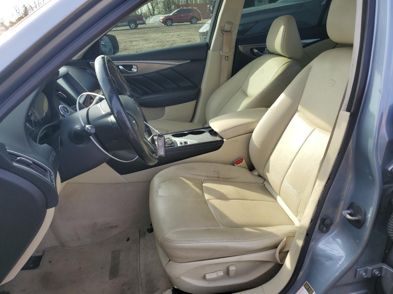 2014 Infiniti Q50 - Image 7