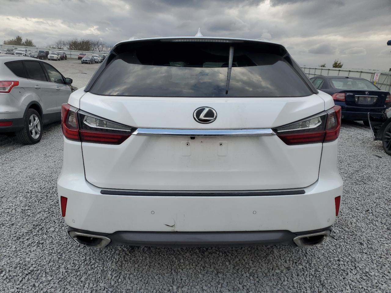 2017 Lexus RX - Image 6