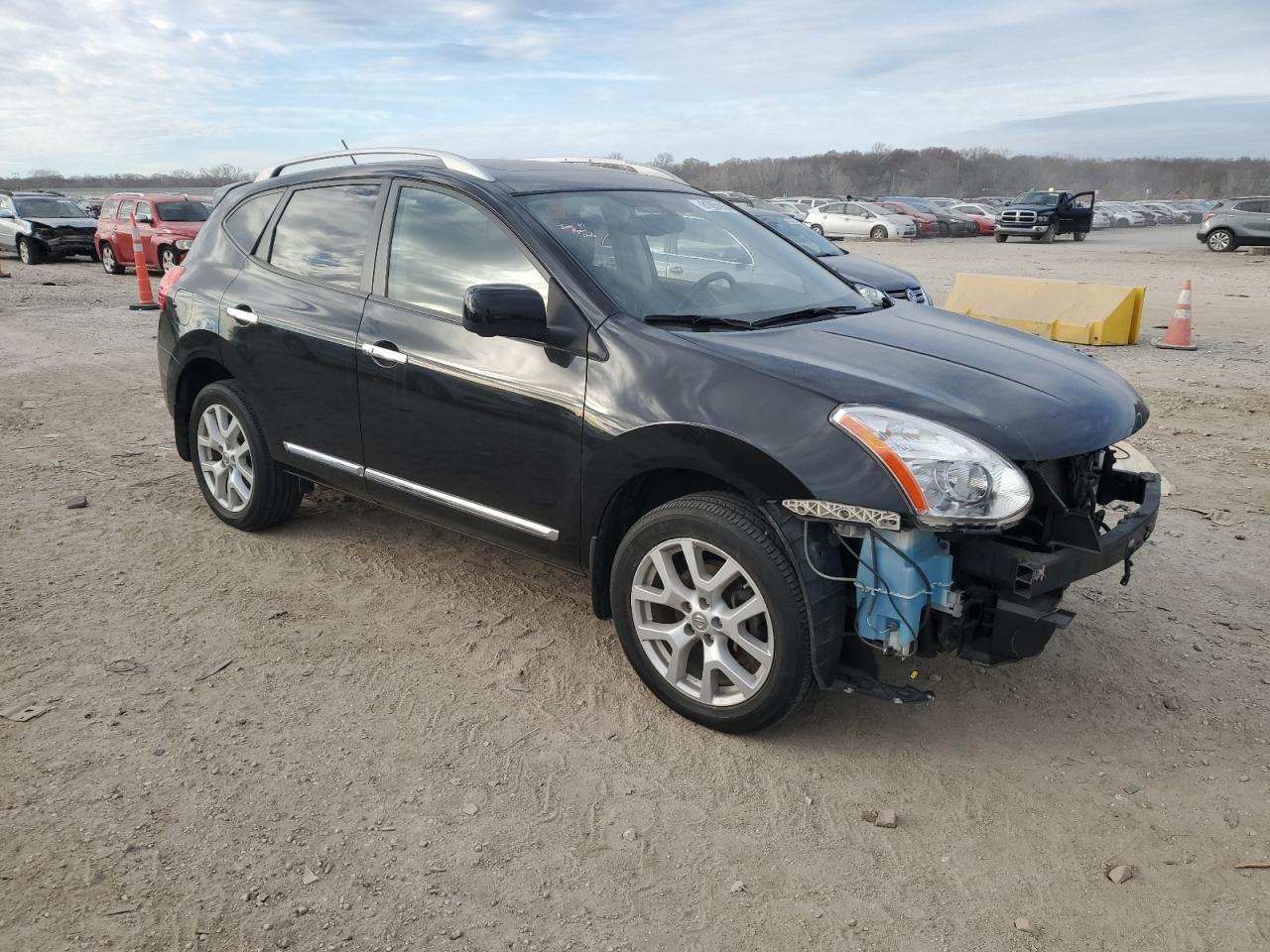2012 Nissan Rogue - Image 4