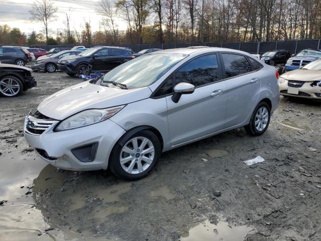  FORD FIESTA 2013 Сріблястий