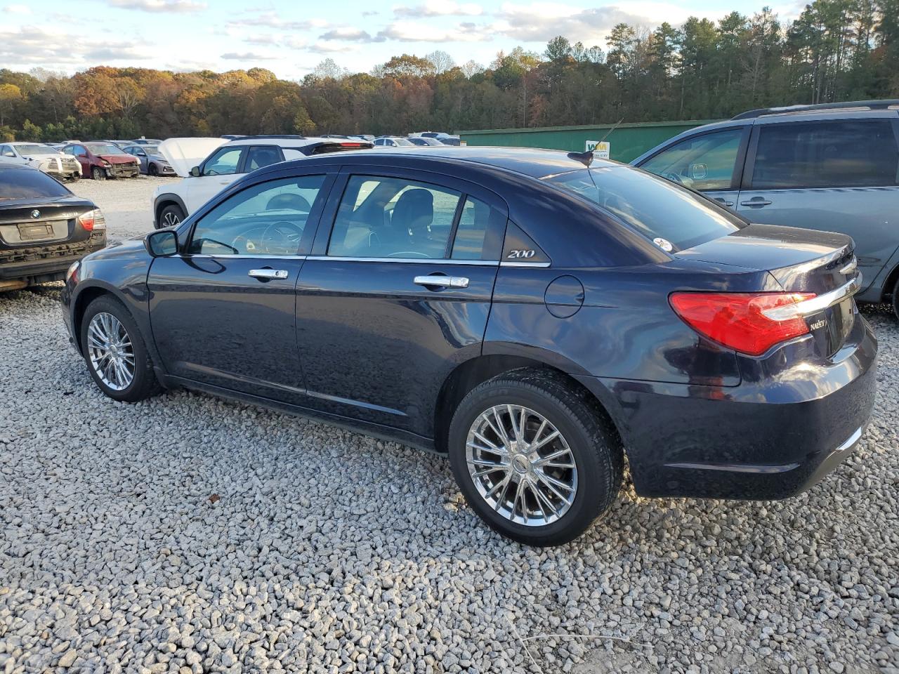 2012 Chrysler 200 - Image 2