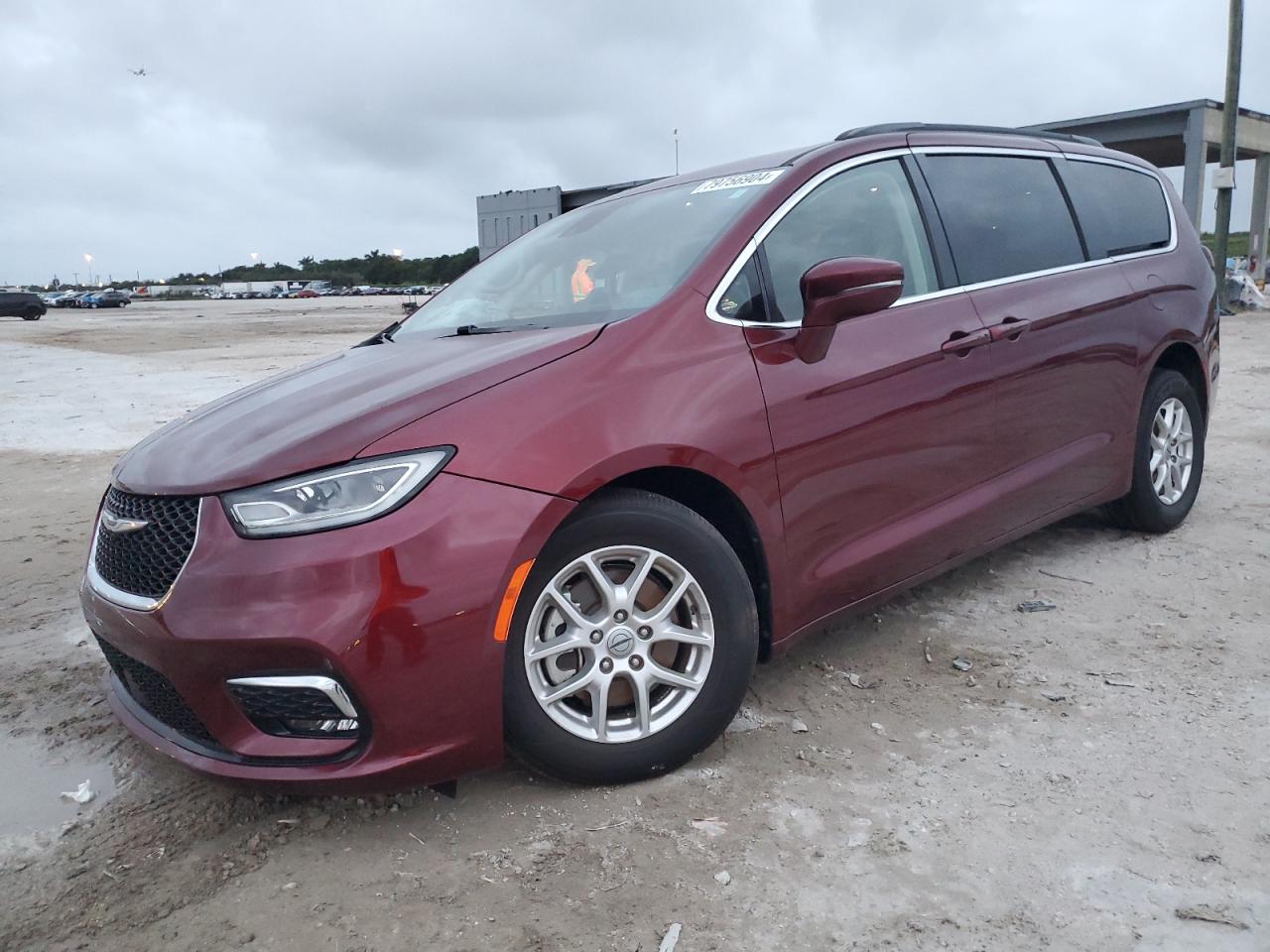 2022 Chrysler Pacifica Touring L VIN: 2C4RC1BG4NR163844 Lot: 79756904