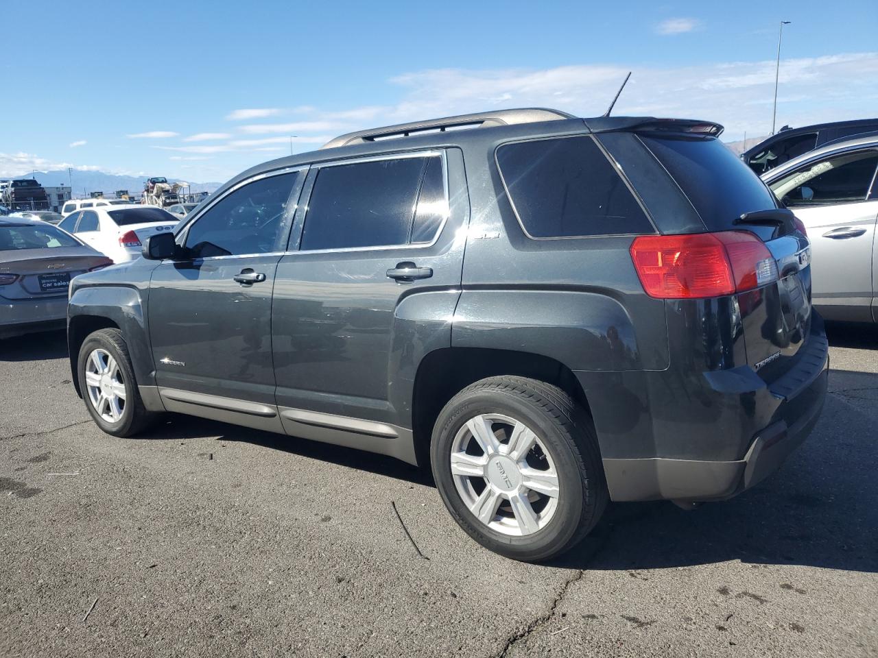 2014 GMC Terrain - Image 2