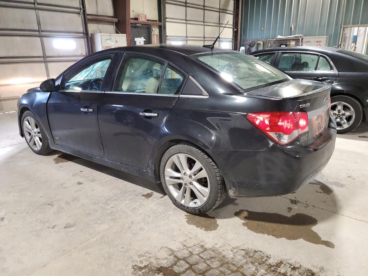 2012 Chevrolet Cruze - Image 2