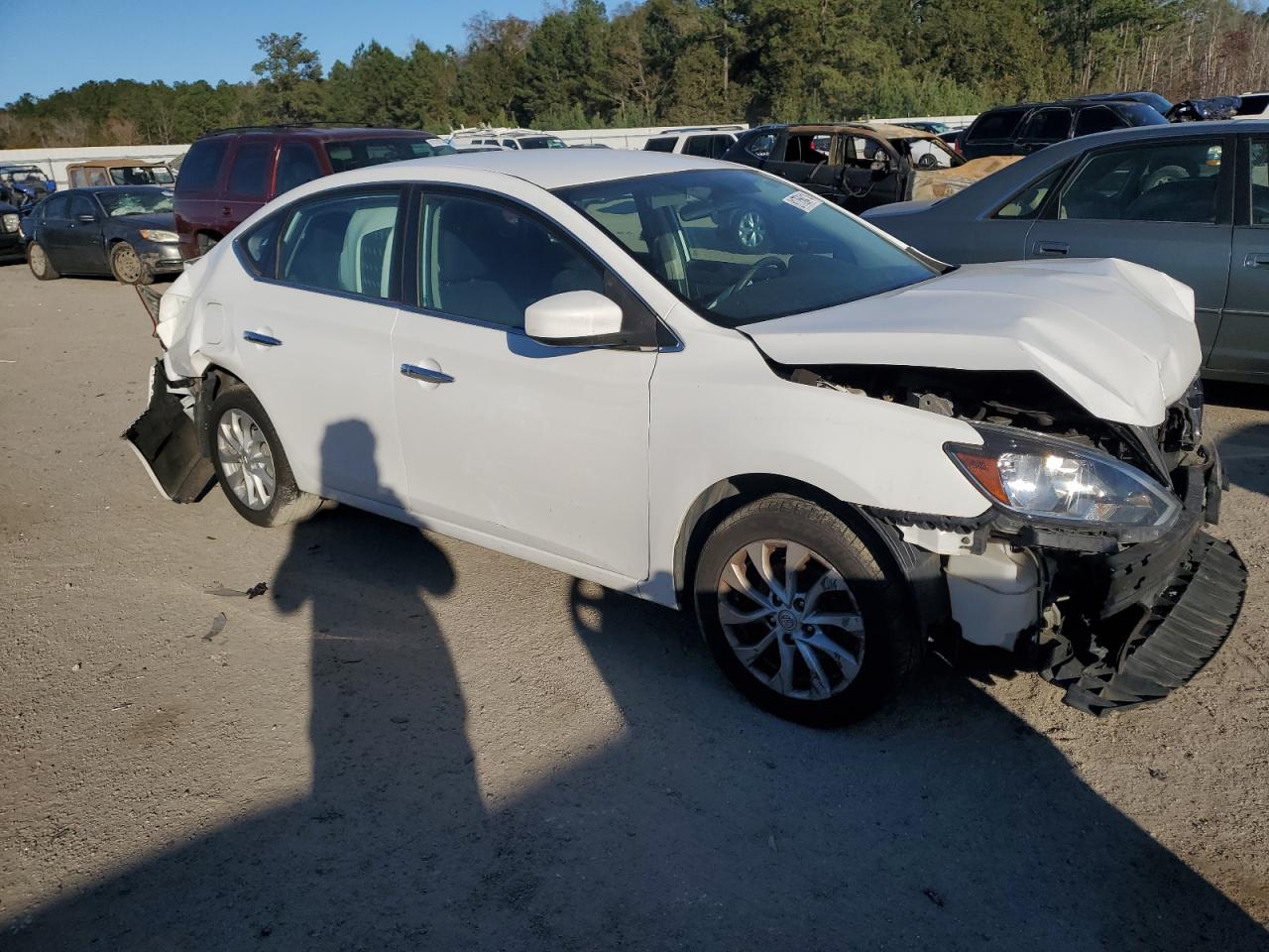 VIN 3N1AB7AP7KY365077 2019 NISSAN SENTRA no.4