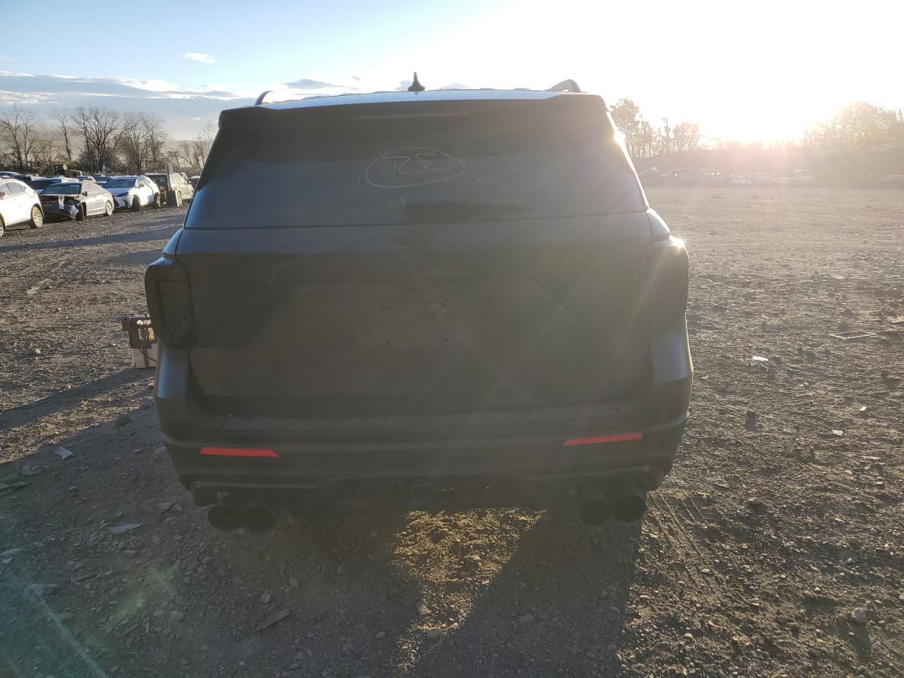 2023 Ford Explorer - Image 6