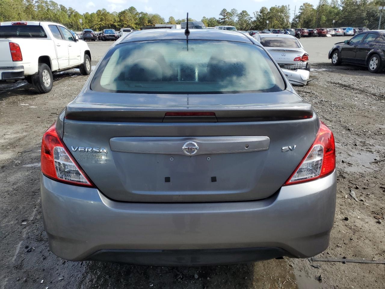 VIN 3N1CN7AP6JL813112 2018 NISSAN VERSA no.6