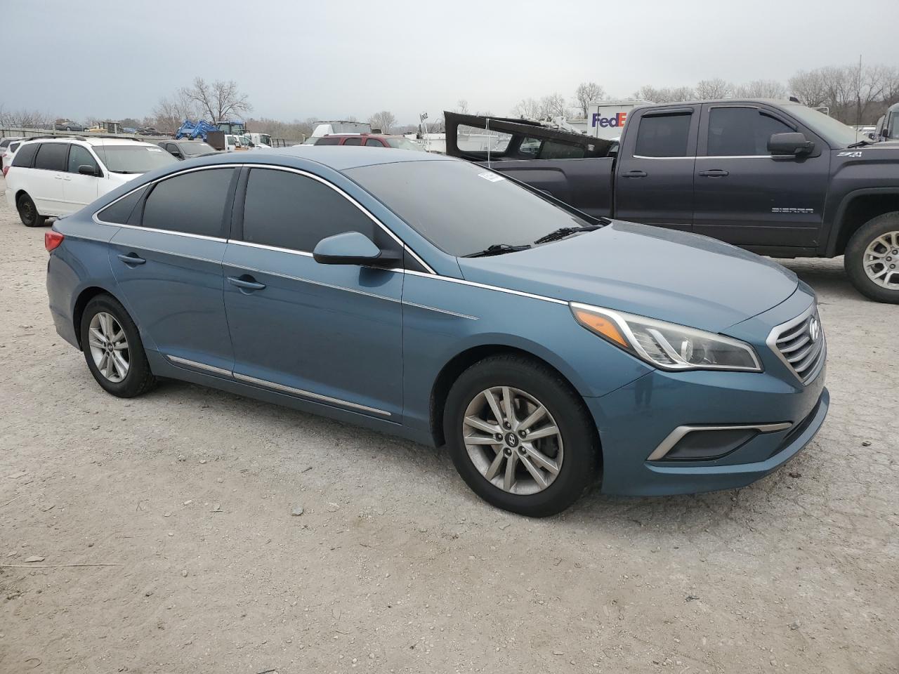 2017 Hyundai Sonata - Image 4
