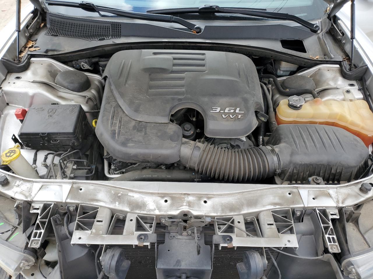 2012 Dodge Charger - Image 11