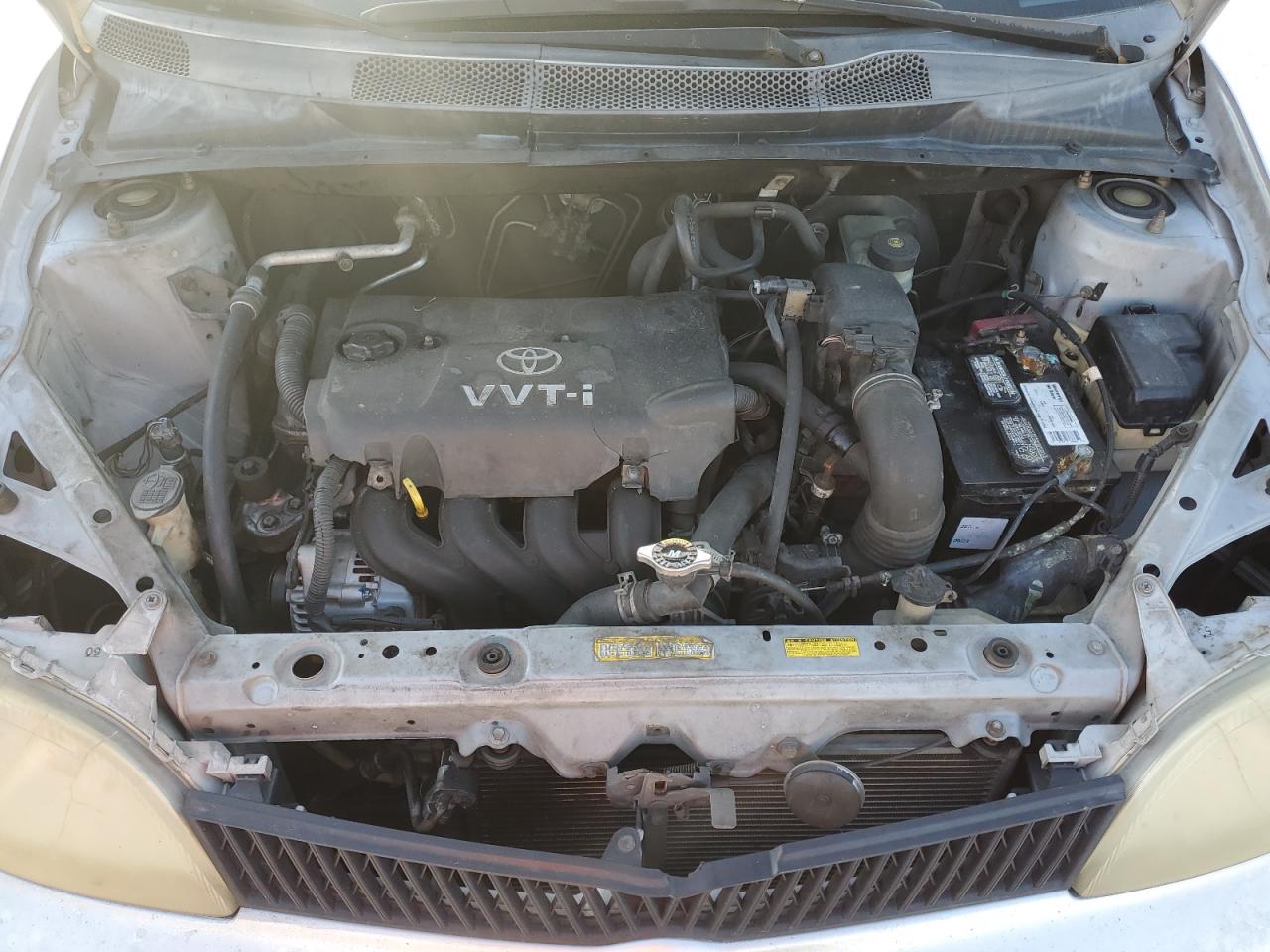2000 Toyota Echo - Image 11