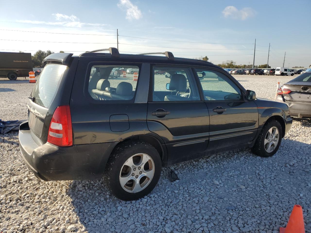 2004 Subaru Forester - Image 3