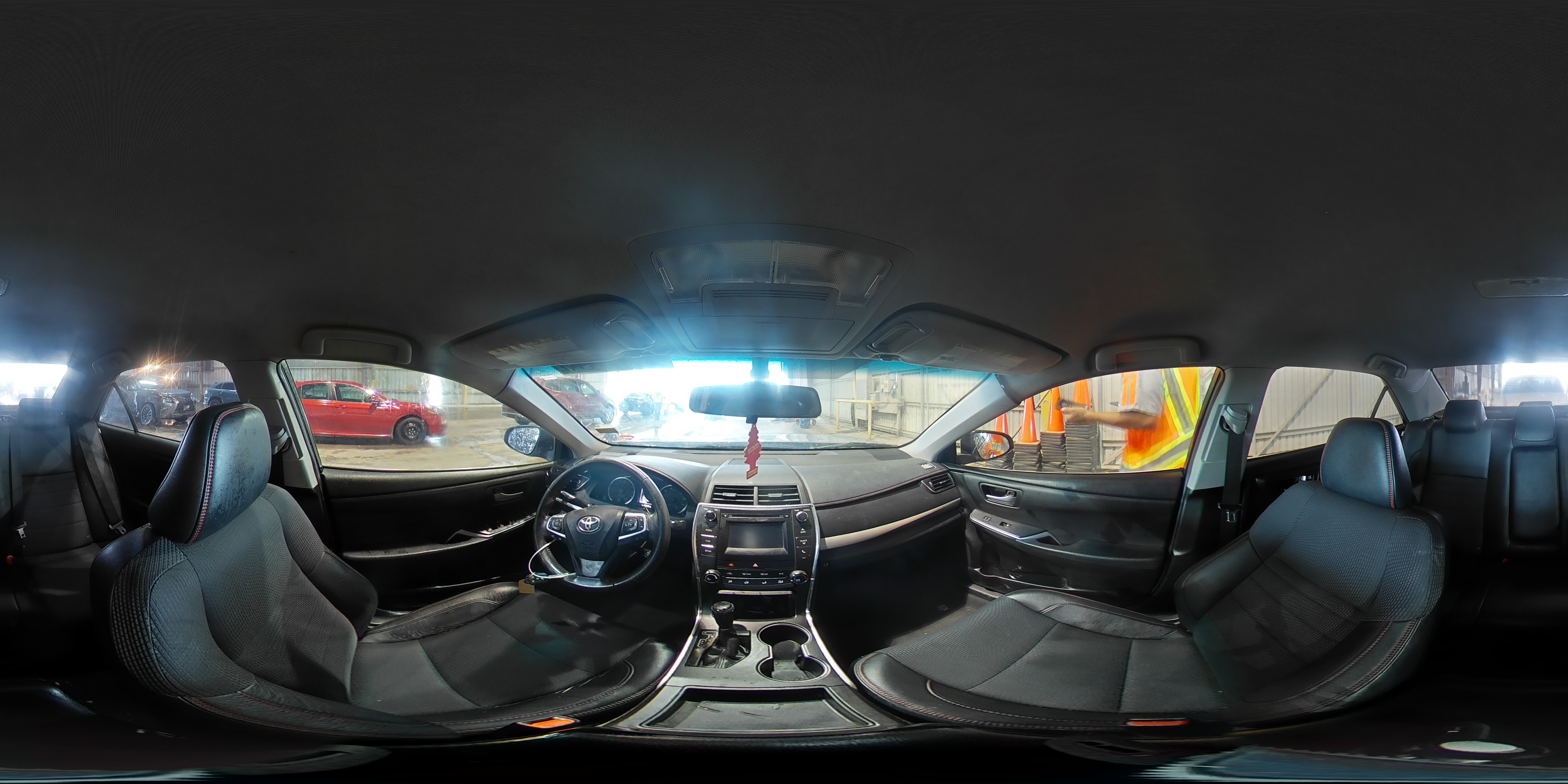 2016 Toyota Camry - Image 13