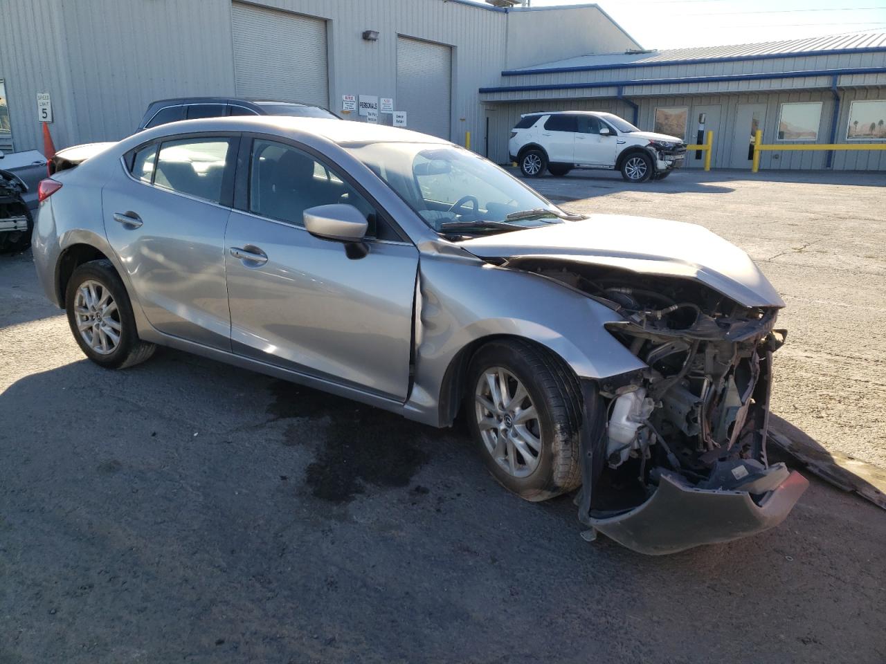 2014 Mazda 3 - Image 4