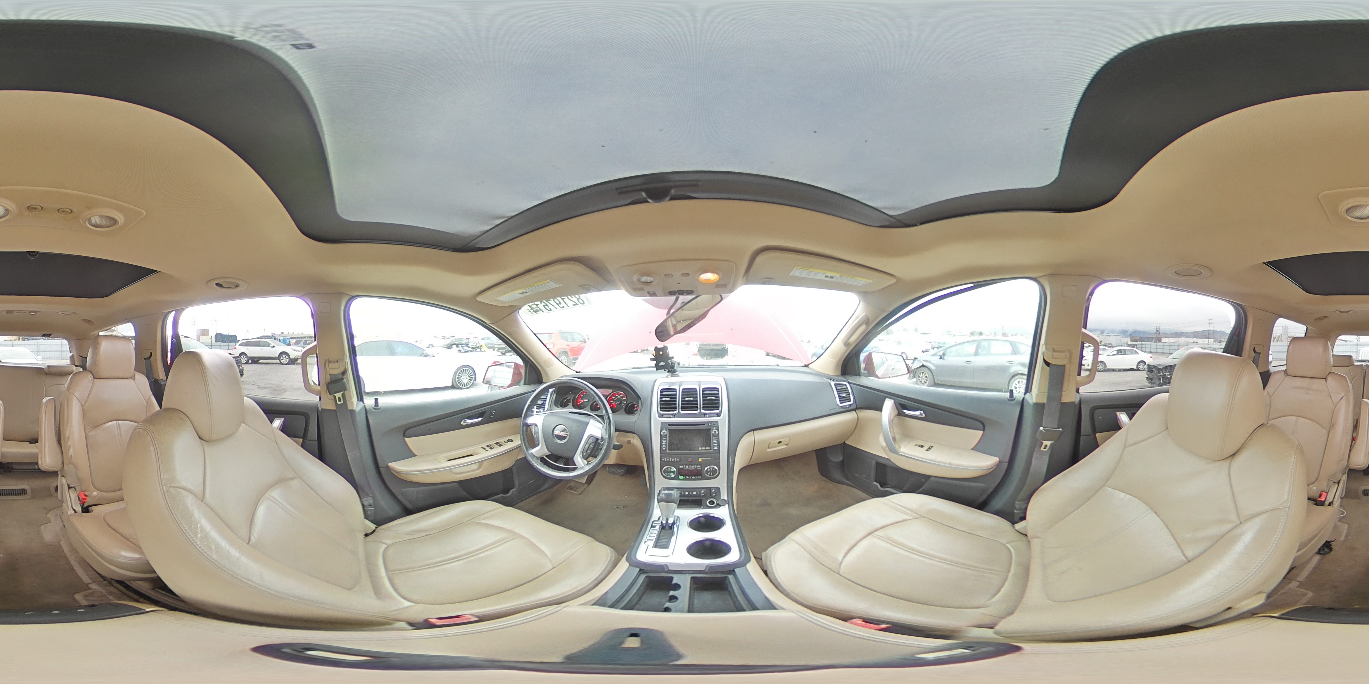 2011 GMC Acadia - Image 13
