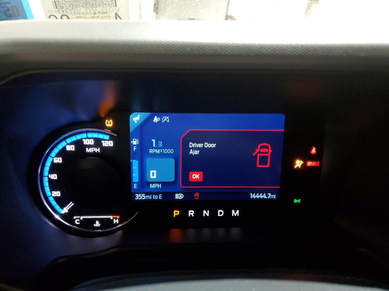 2023 Ford Bronco - Image 9