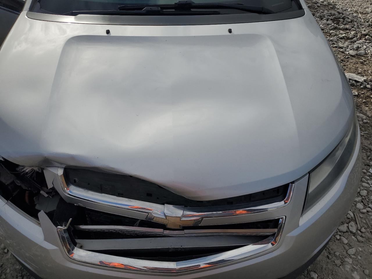 2011 Chevrolet Volt - Image 11