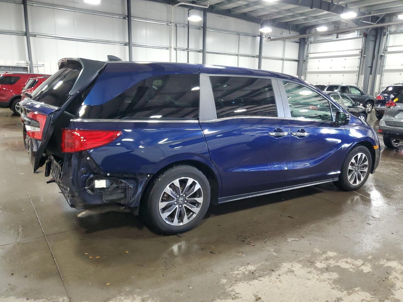 2022 Honda Odyssey - Image 3