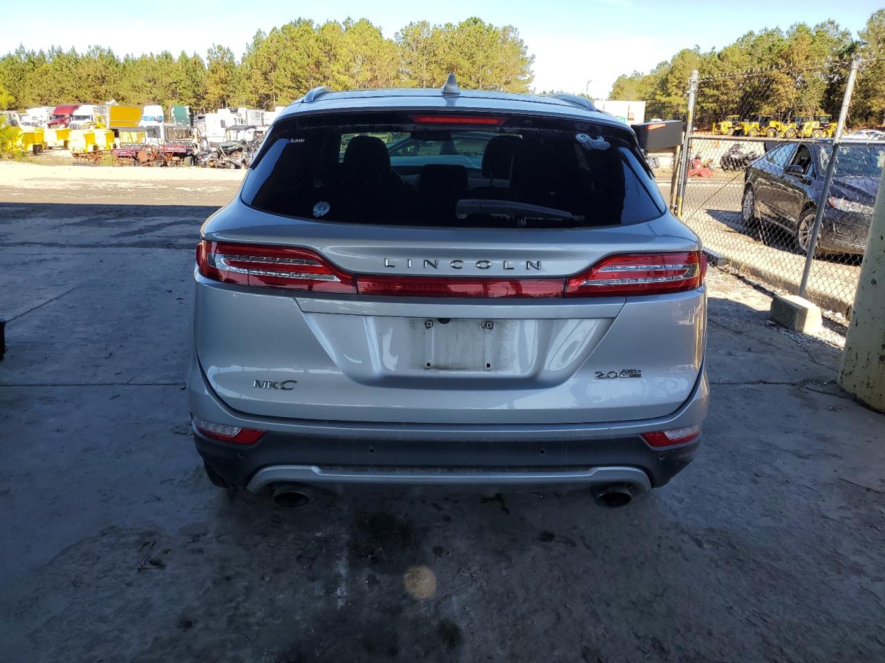 VIN 5LMCJ3D98GUJ28650 2016 LINCOLN MKC no.6