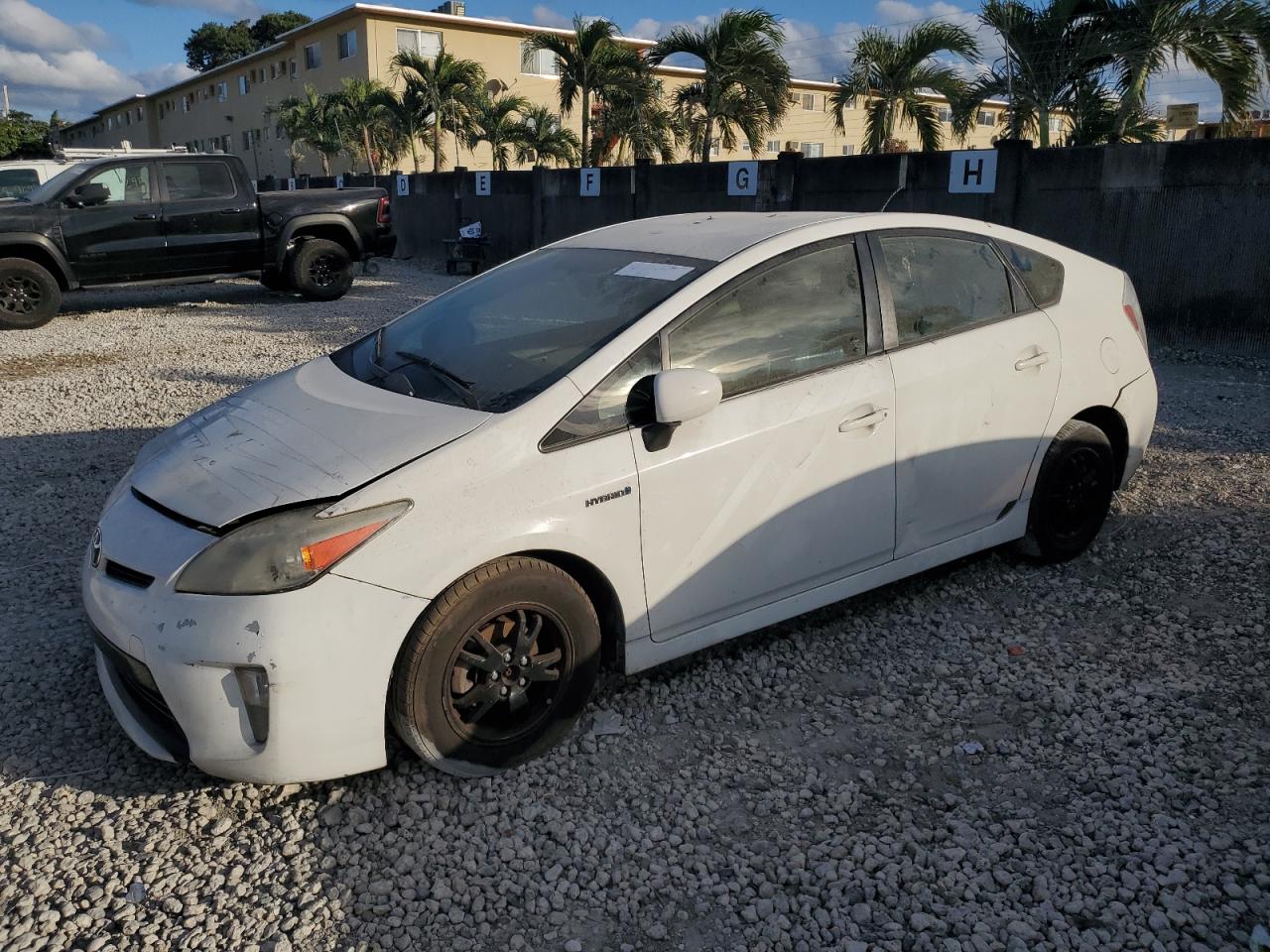 VIN JTDKN3DU8D1657718 2013 TOYOTA PRIUS no.1